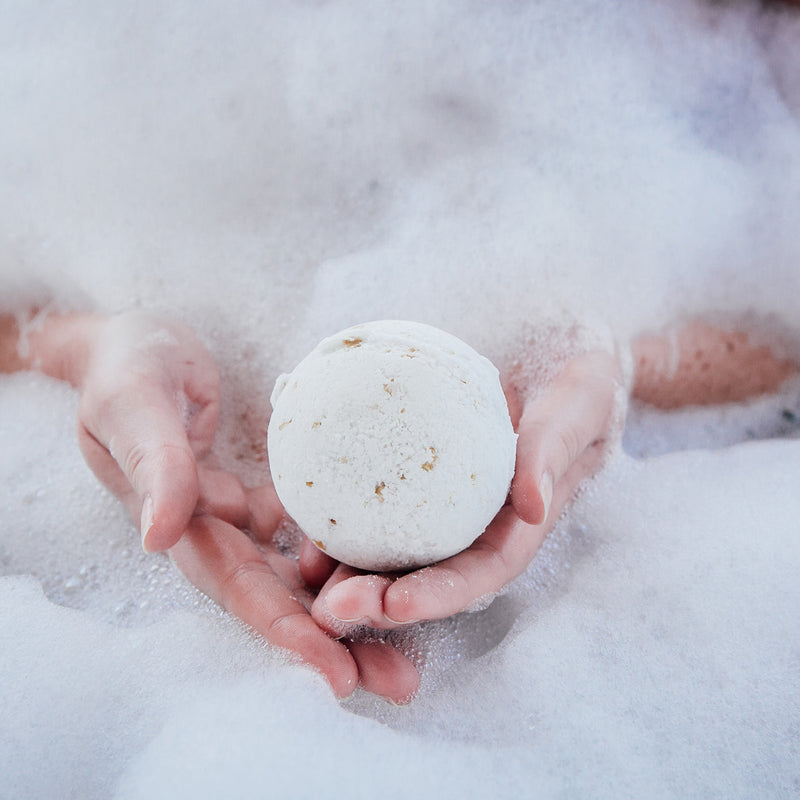 Manos Bath Bombs | Curated Ambience