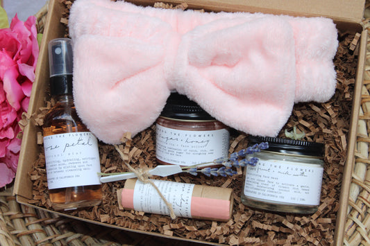 Rose Infusion Self-Care Spa Gift Box | Curated Ambience